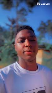 Natasha Naser Et King Issa