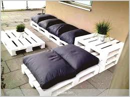 Meublesdiy Paletlerden Cok Cesitli Dekorasyon Urunleri Yapilabilmektedir Paletlerden Kanep Pallet Furniture Outdoor Pallet Furniture Outdoor Pallet Seating