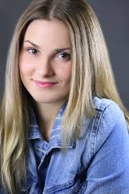 The beautiful Ansley Davis! Always a pleasure to photograph this talent.  Choices for days. A few selected by her agent. Hello 2020! Ansley Davis,  Actress