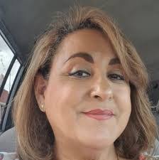 Jeanette Bonet's Instagram, Twitter & Facebook