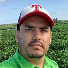 Luis Bugarin's Instagram, Twitter & Facebook