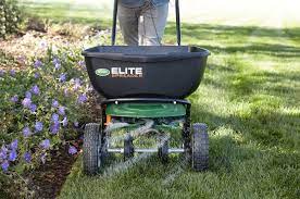 Scotts Elite Spreader 80 Lb Broadcast Fertilizer Spreader Lowes Com In 2021 Spreader Warm Season Grass Scotts Lawn