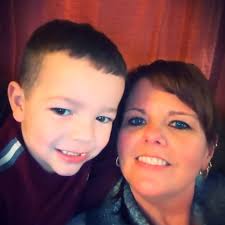 MINNIE MOUSE DREAMLITES NEW BATTERIES USED BUT IN GOOD CONDITION MINNIE  MOUSE BATH BASKETBALL HOOP NEW IN BOX WILL MEET IN STATESBORO OR NEARBY  AREAS BOTH FOR $15