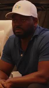 Holton Buggs Official