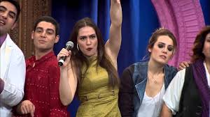 Allah herkesten razı olsun ifadelerini kullanan oyuncu güldür güldür show kadrosunda. Dedemin Fisi Mevzu Bitmez Film Muzigi Televizyon Gazetesi