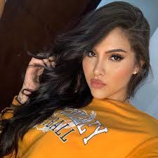 Nicol Ramirez's Instagram, Twitter & Facebook