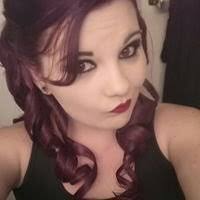 Nicole Hillyard's Instagram, Twitter & Facebook