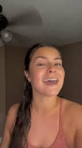 Victoria Buffington's Instagram, Twitter & Facebook