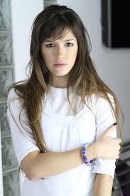 María candela vetrano vega (born august 9, 1991 in lomas de zamora, buenos aires, argentina) better known as candela vetrano is an argentine actress, model and fashion designer. 24 Ideas De Cande Vetrano Casi Angeles Personajes Angeles Lali Esposito Casi Angeles