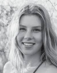 Graduates commence to the next chapter