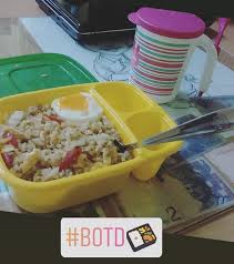 Nasi Goreng Cili Padi Half Boiled Egg Nescafe O Kurang Manis Botd Botdbreakfast Workingmomlife Annursyuhadahdo Half Boiled Egg Boiled Eggs Nasi Goreng