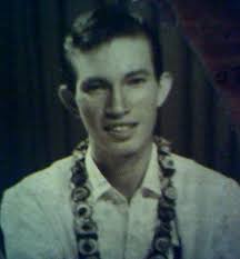 Can someone restore my 1974 photo?