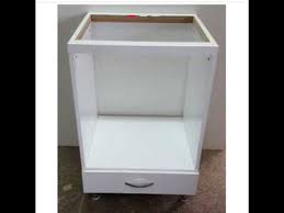 Ankastre fırın dolabımızın ayak bağlanan alt bölümünü ayak sabitleme delikleri üstte kalacak şekilde kanallara otutarak 50 mm uzunluğundaki vidalar ile sabitleyelim. Ankara Ankastre Ocak Dolabi Cekmeceli Pesin 330 Tl Magazamizdan Teslim 0507 332 83 46 Youtube