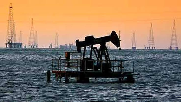 Petrowarao reactiva pozo en el lago de Maracaibo