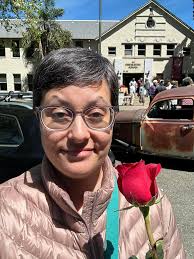 Reunion hall roaming with classmates