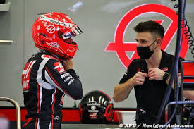 Usa.com provides easy to find states, metro areas, counties, cities, zip codes, and area codes information, including population, races, income, housing, school. Formula 1 Helmet Change For Russell Fittipaldi And Aitken In Sakhir