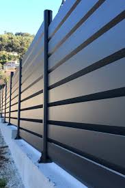 Cloture Brise Vue Aluminium En 2020 Cloture Aluminium Cloture Brise Vue Brise Vue Aluminium