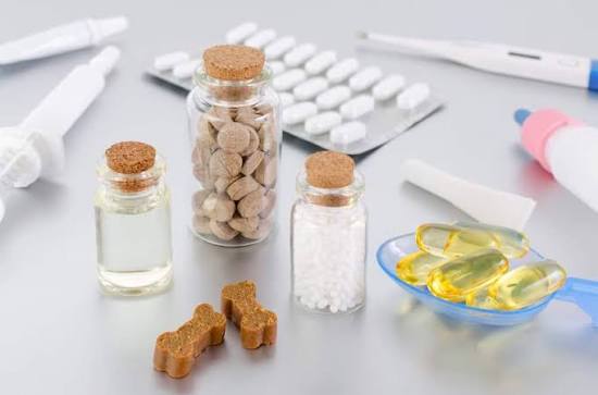 Loãng xương uống thuốc gì? Các loại thuốc điều trị loãng xương hiệu quả