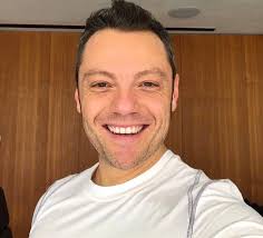 Roberto Carnevale (@roberto_mc87)