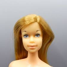 Vintage European Exclusive 8587 Twist 'N Turn Barbie 1972 Stacey mold titian