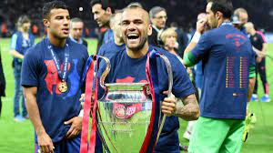 Dani alves 2 3 6 5 5 date of birth/age: Dani Alves Verlangert Vertrag Bei Barcelona Wie Jordi Alba Und Pedro Fussball