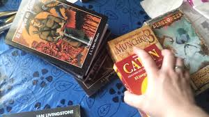 Bienvenidos, en esta página hablaremos de los clásicos de los juegos de mesa modernos. Juegos De Rol De Mesa Y Cartas Youtube