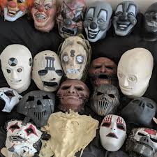 Aug 22, 2019 · slipknot masks have become a fundamental part of their identity since the band formed in 1995. Clowns Wife Doesn T Like The New Slipknot Masks The Beast Metal Devastation Radio