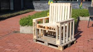 Weitere ideen zu möbel aus paletten, stuhl schaukel, holzpaletten möbel. Erfolgserlebnis Aus Paletten Mobel Bauen Bta