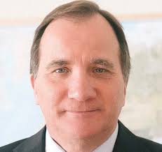 Dags för Löfven att avgå som socialistledare