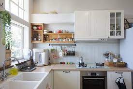 台北型牛家 ㄇ形廚房拼湊自我風味 小院 關於家的設計 home kitchens kitchen design beautiful kitchens