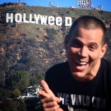 I don't know who did this to the Hollywood Sign, but I'm quite impressed  they got away with it.