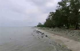 Pantai ini, merupakan pantai yang paling dekat dengan kampung halaman saya, di klang selangor. Bercuti Di Pantai Remis Kuala Selangor Percutian Bajet