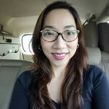 Lara Clay's Instagram, Twitter & Facebook