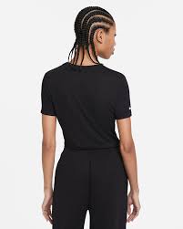 She is the next serena williams? Naomi Osaka Cropped Tennis T Shirt Nike Com