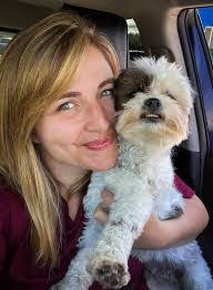 Lori Storey's Instagram, Twitter & Facebook