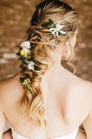 Luxury Lodge Wedding Ideas With Multiple Bridal Looks Mens Hairstyles Thin Hair Hairstyles For Thin Hair Hair Jewels