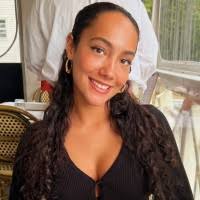 100+ "Bella Berg" profiles