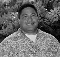 Edmund Hee's Instagram, Twitter & Facebook