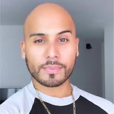 I am so proud of your development this year Michael! All the best to the  next chapter of your H&M story.