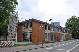 Consulate building at bockenheimer anlage 11 in 1954) before moving into its last. Frankfurt Lese Das Amerika Haus
