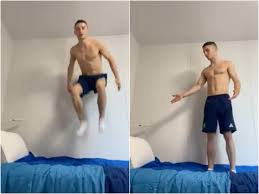Maybe you would like to learn more about one of these? Video Olympian Disproves Sex Bed Collapse Theory By Jumping On Bed