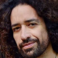 Daniel Carrera's Instagram, Twitter & Facebook