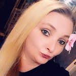 Carrie Evatt's Instagram, Twitter & Facebook