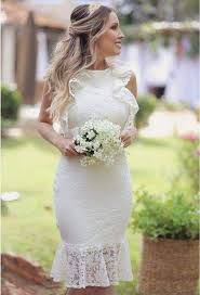 Hemos estado publicando vestidos de novia para bodas religiosas, pero esta vez le damos importancia también a las bodas por civil. Pin De C G En Dress Matrimonio Civil Vestidos Vestidos Para Matrimonio Civil Vestidos De Novia Cortos Civil