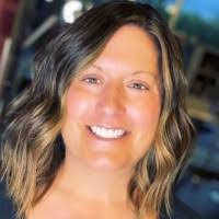 Danielle Cordell's Instagram, Twitter & Facebook