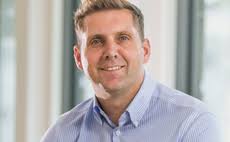 The latest articles written by Holly Roach