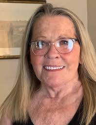 Vicki Rice's Instagram, Twitter & Facebook