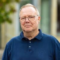 40+ "Thomas Badé" profiles