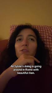 Emily in Paris Gord to Italy