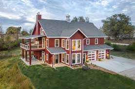 The des moines building is an historic building located in downtown des moines, iowa, united states. A Lifetime Love Of Barns Inspires A New Custom Home Silent Rivers Design Build Custom Homes Remodeling Des Moines